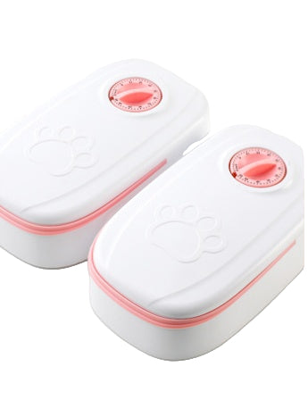 Automatic pet feeder with timer, smart food dispenser for cats and dogs.